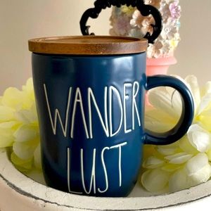 Wanderlust mug US exclusive!